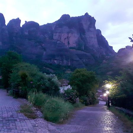 Meteora Old Town#1 Apartment กาลัมปากา ภายนอก รูปภาพ